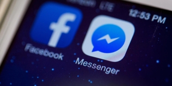 Remek új funkciót kapott a Facebook Messenger, ami alig foglal helyet a telefonon és az aksit is kíméli
