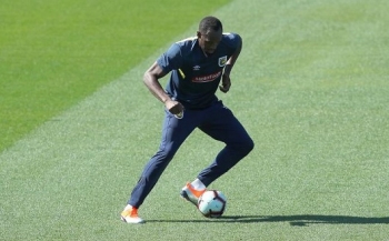 Usain Bolt annyi gólt akar lőni, amennyit csak tud – videó