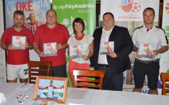 Könyv jelent meg Hankó Péter írásaiból